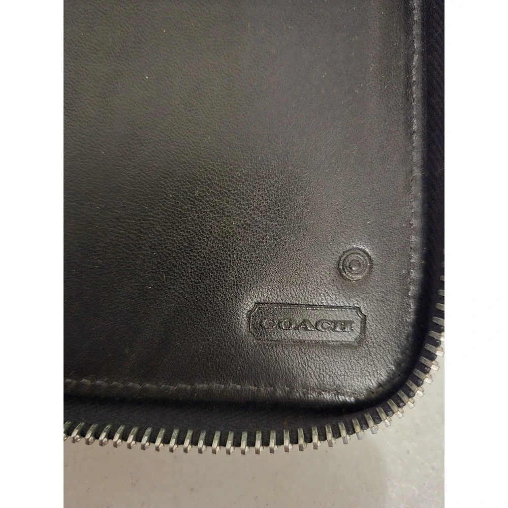 COACH Black Slim Business Card Holder Full Zip Organizer leather interior. In...